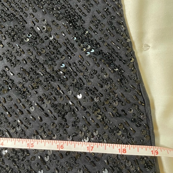 EUC Escada black sequins top sz L - Picture 8 of 10